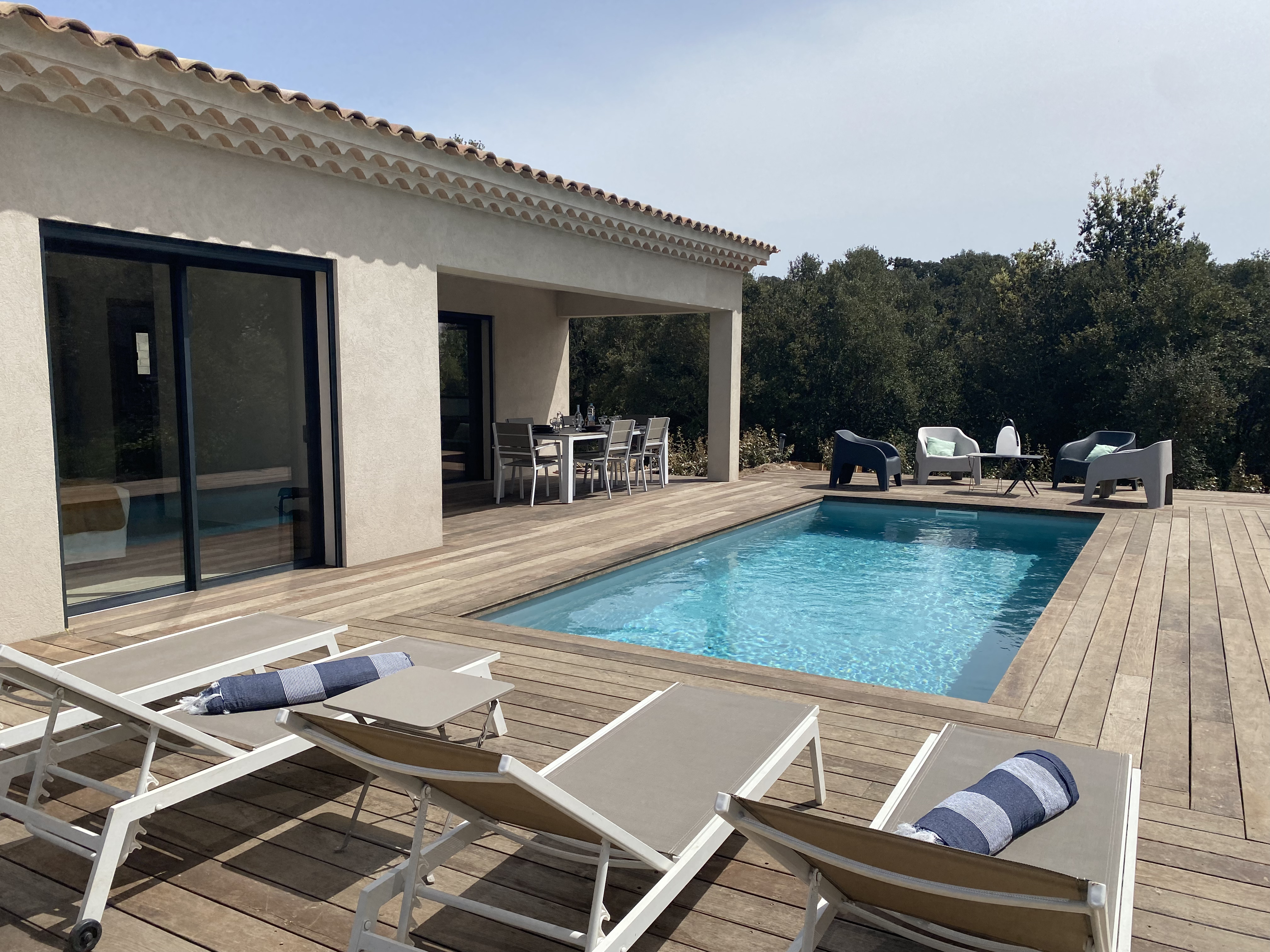 Piscine vue soir